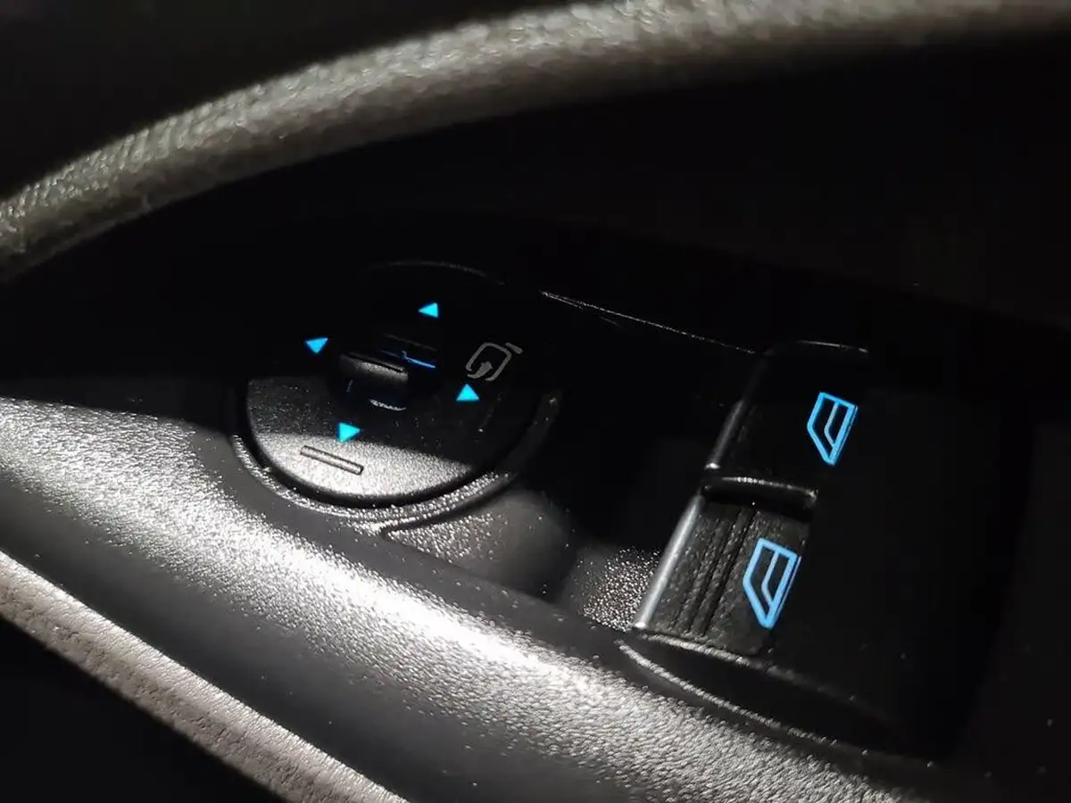 2019-ford-transit-connect-15-ecoblue-l2-240-limited-big-33