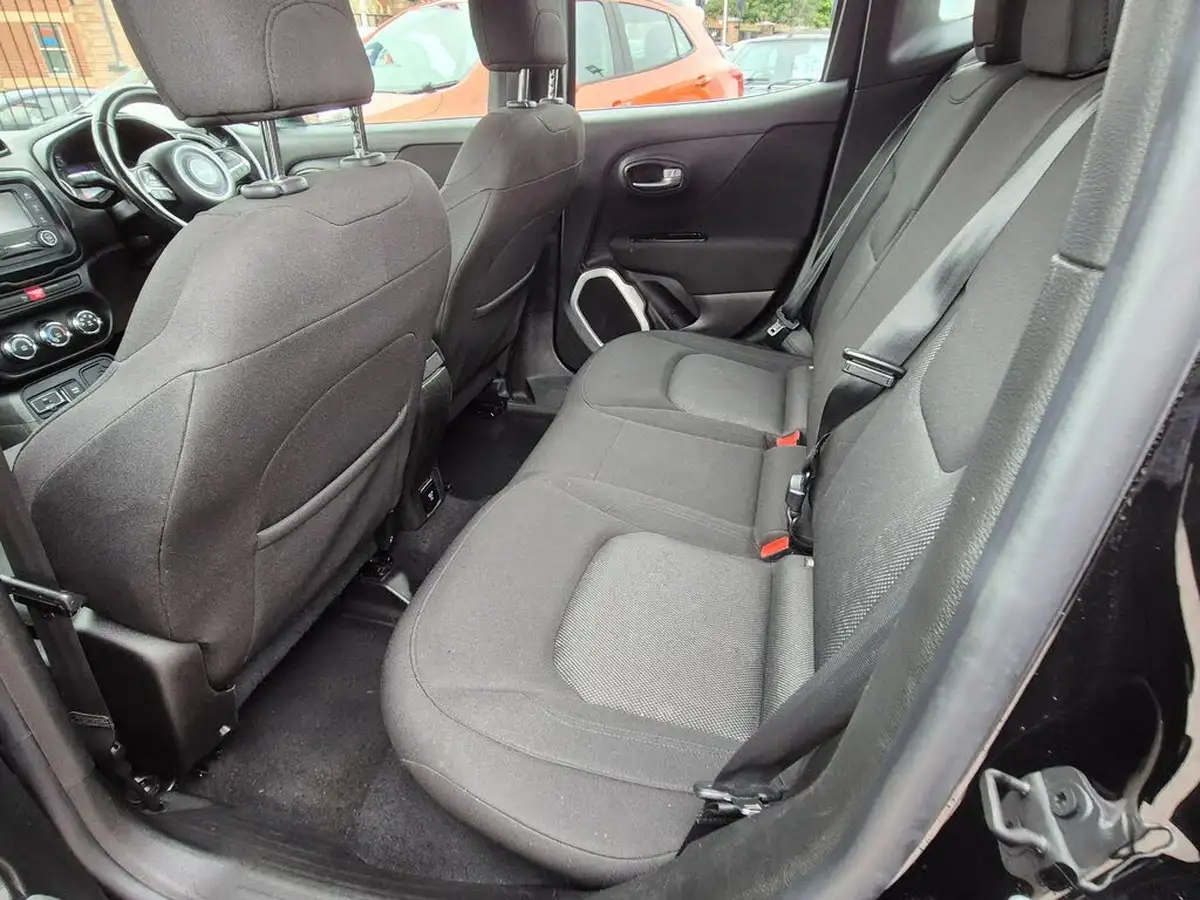 2016-jeep-renegade-16-multijet-ii-longitude-ss-big-13