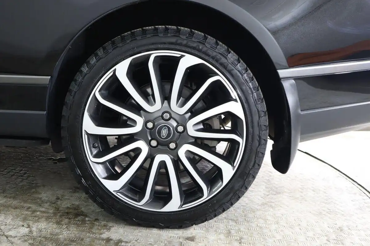 2019-land-rover-range-rover-44-sdv8-autobiography-lwb-big-35
