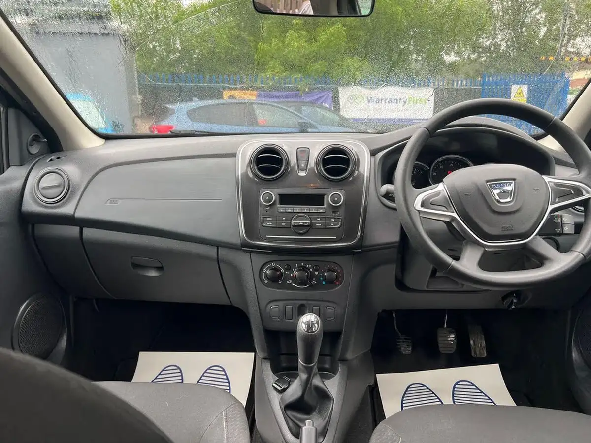 2019-dacia-sandero-09-tce-essential-ss-big-7