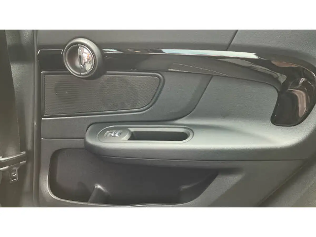 2022-mini-countryman-20-cooper-s-classic-premium-auto-big-35