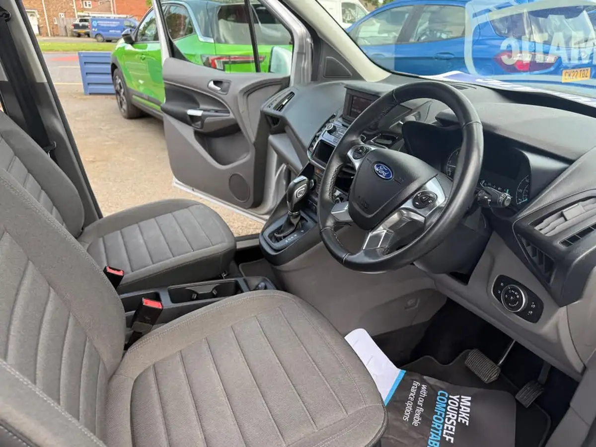 2022-ford-grand-tourneo-connect-15-titanium-120ps-ecoblue-1499cc-powershift-big-45