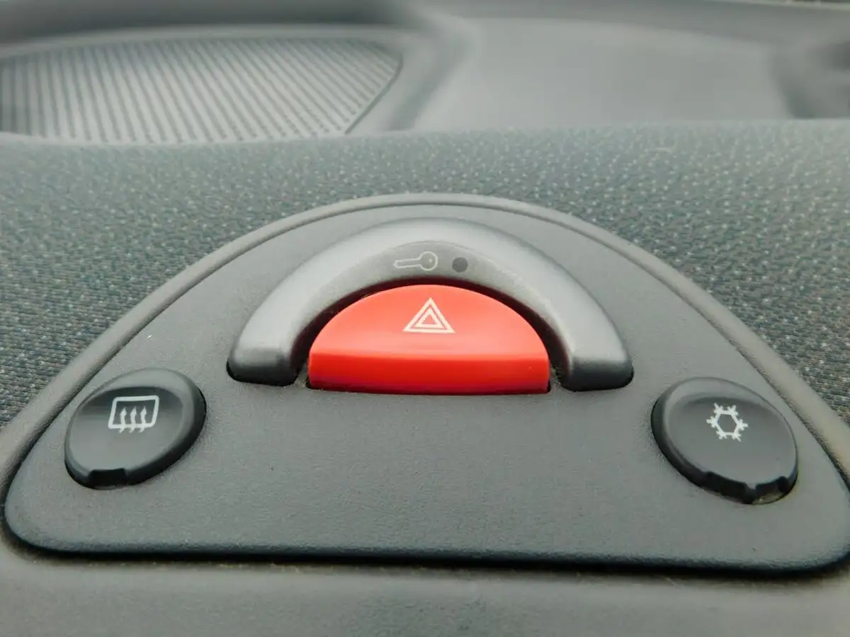 2006-smart-smart-07-fortwo-passion-hatchback-3d-big-10