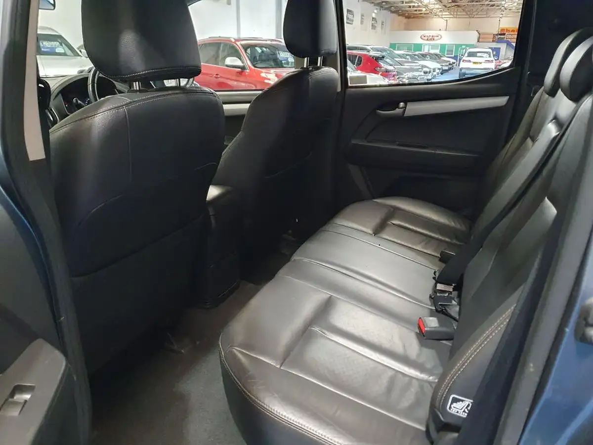 2015-isuzu-d-max-25td-utah-huntsman-auto-big-14