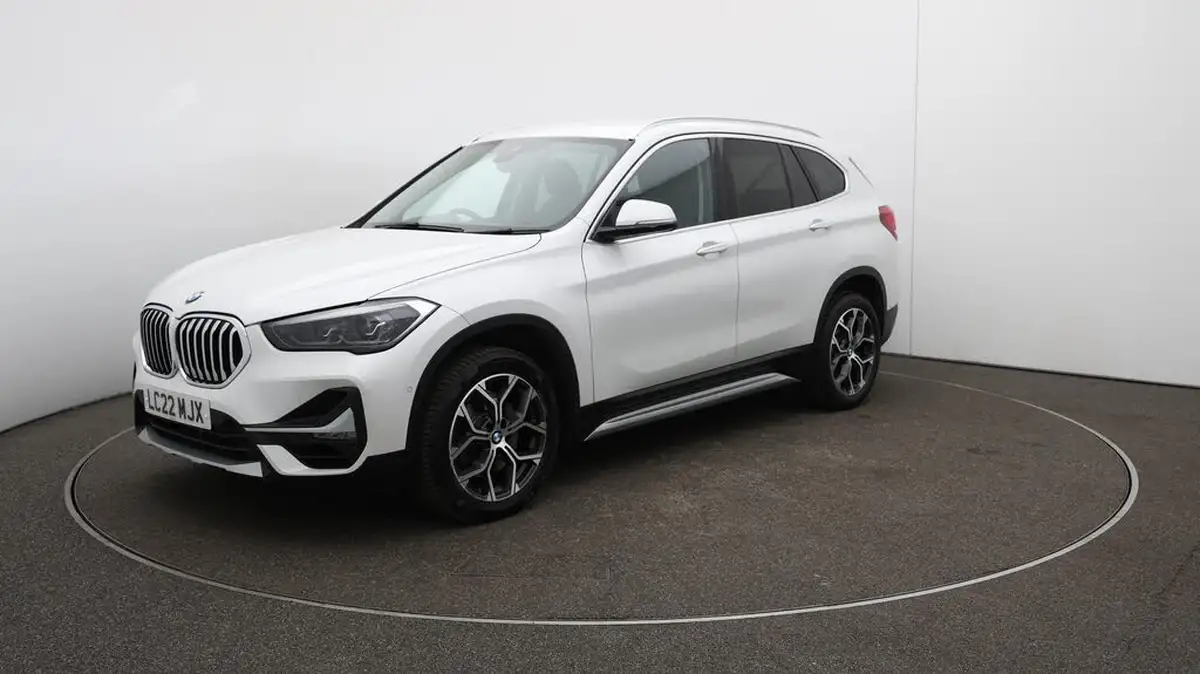 2022-bmw-x1-20-xdrive20i-xline-big-71