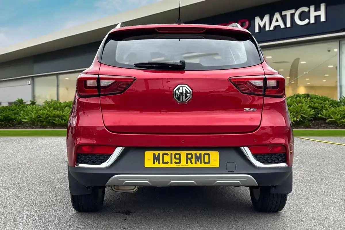 2019-mg-zs-suv-15-vti-tech-excite-105bhp-big-3