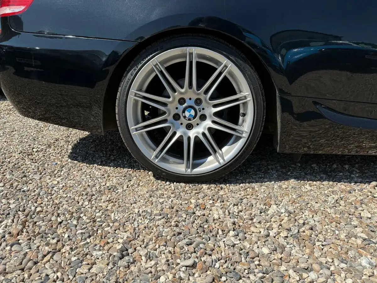 2009-bmw-3-series-20td-320d-m-sport-convertible-2d-big-43