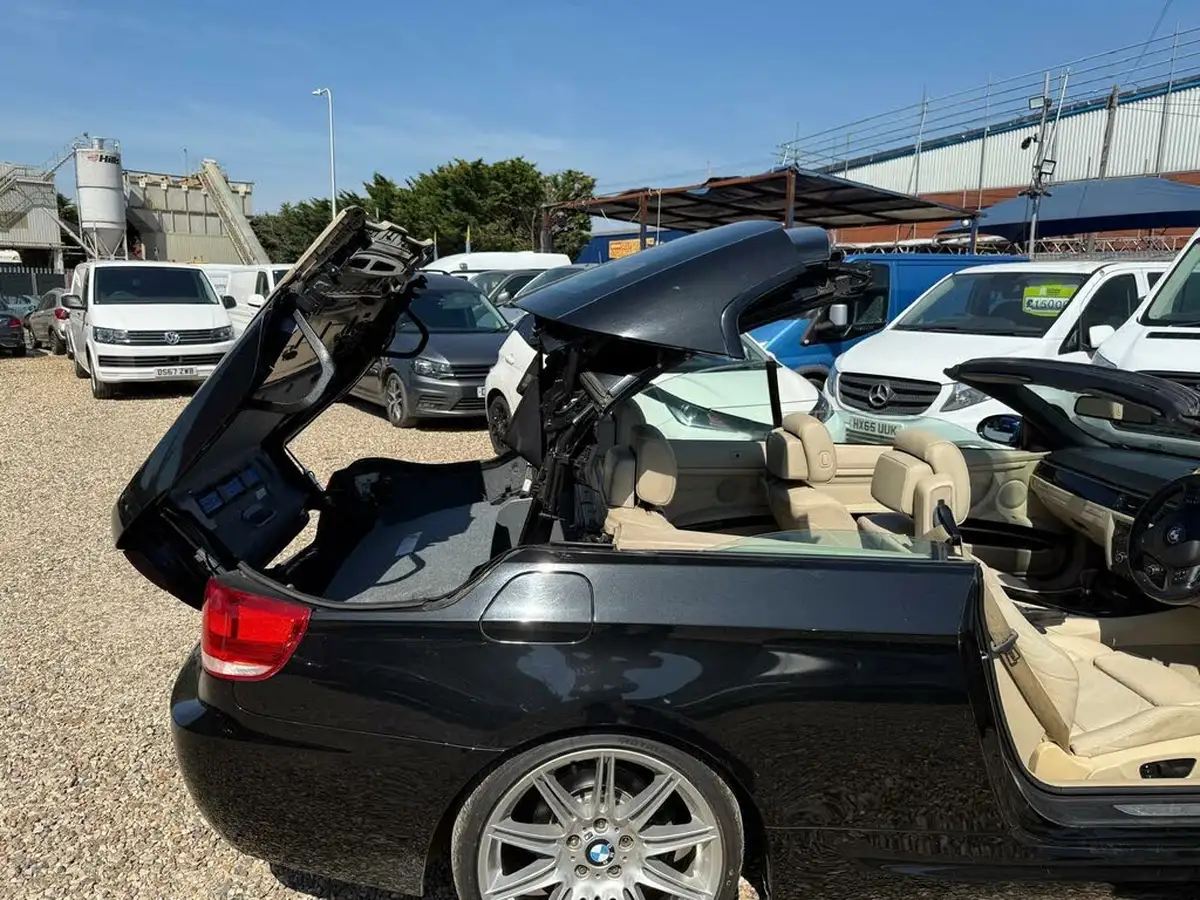 2009-bmw-3-series-20td-320d-m-sport-convertible-2d-big-19