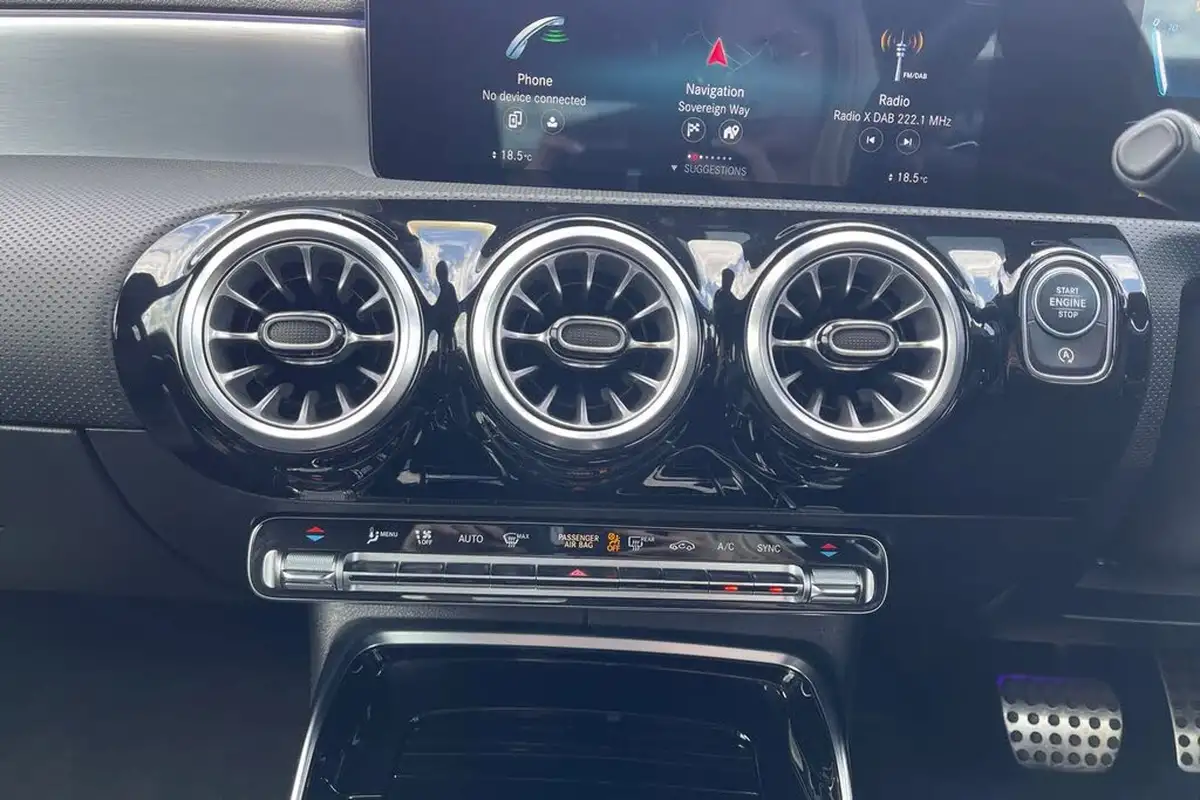 2021-mercedes-benz-a-class-20-a35-amg-premium-edition-hatchback-5d-big-56