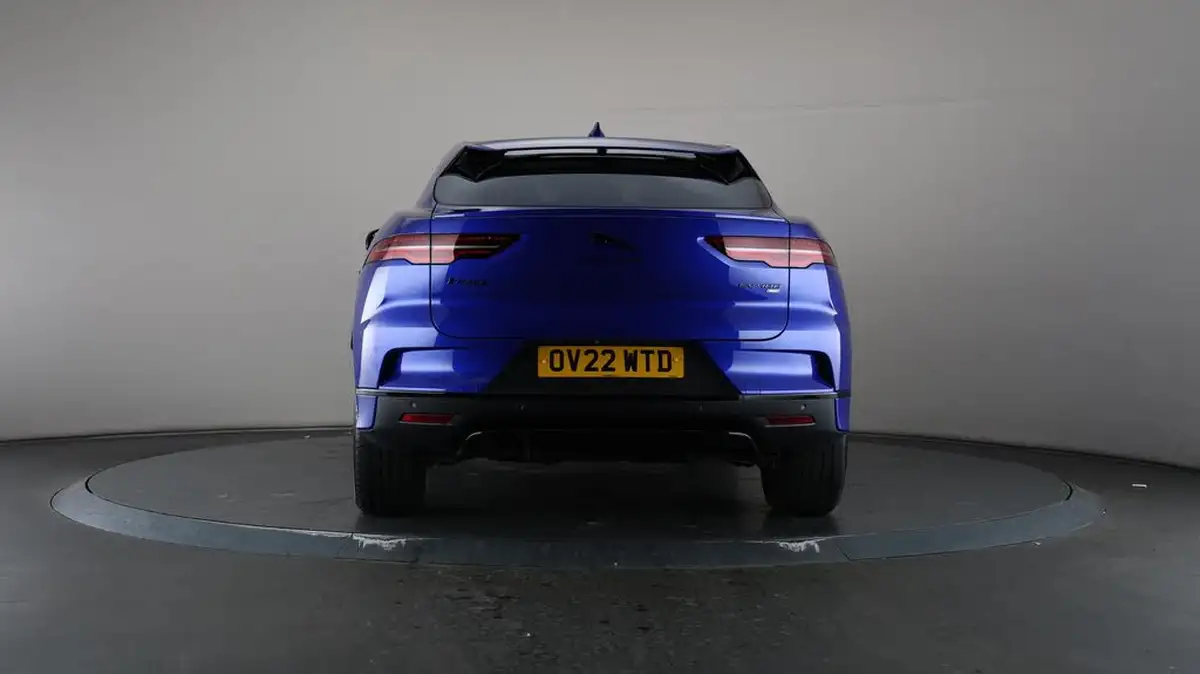 2022-jaguar-i-pace-ev400-hse-black-big-36