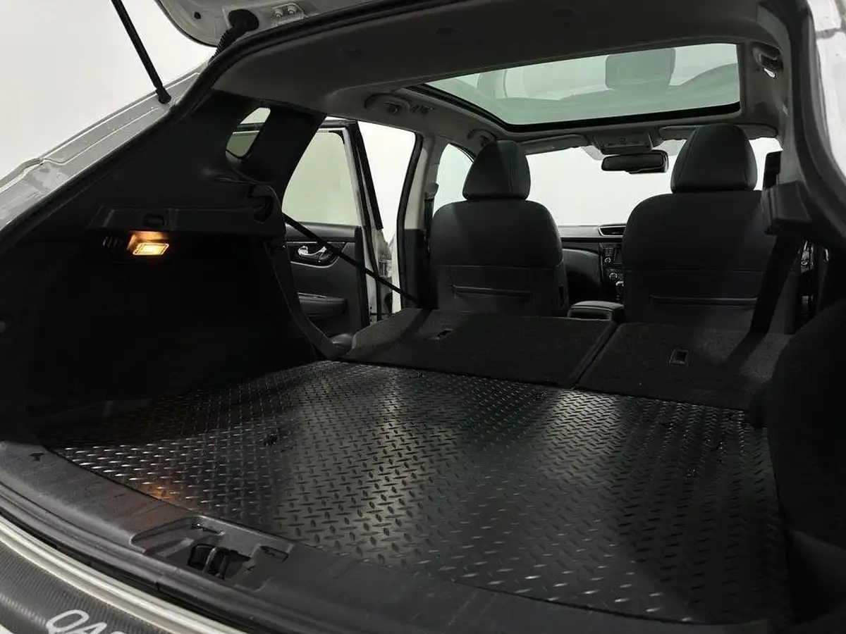 2016-nissan-qashqai-15dci-tekna-big-43