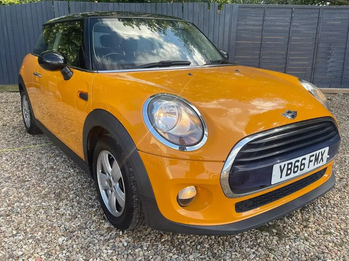 2016-mini-cooper-15-cooper-ss-hatchback-3d-big-5