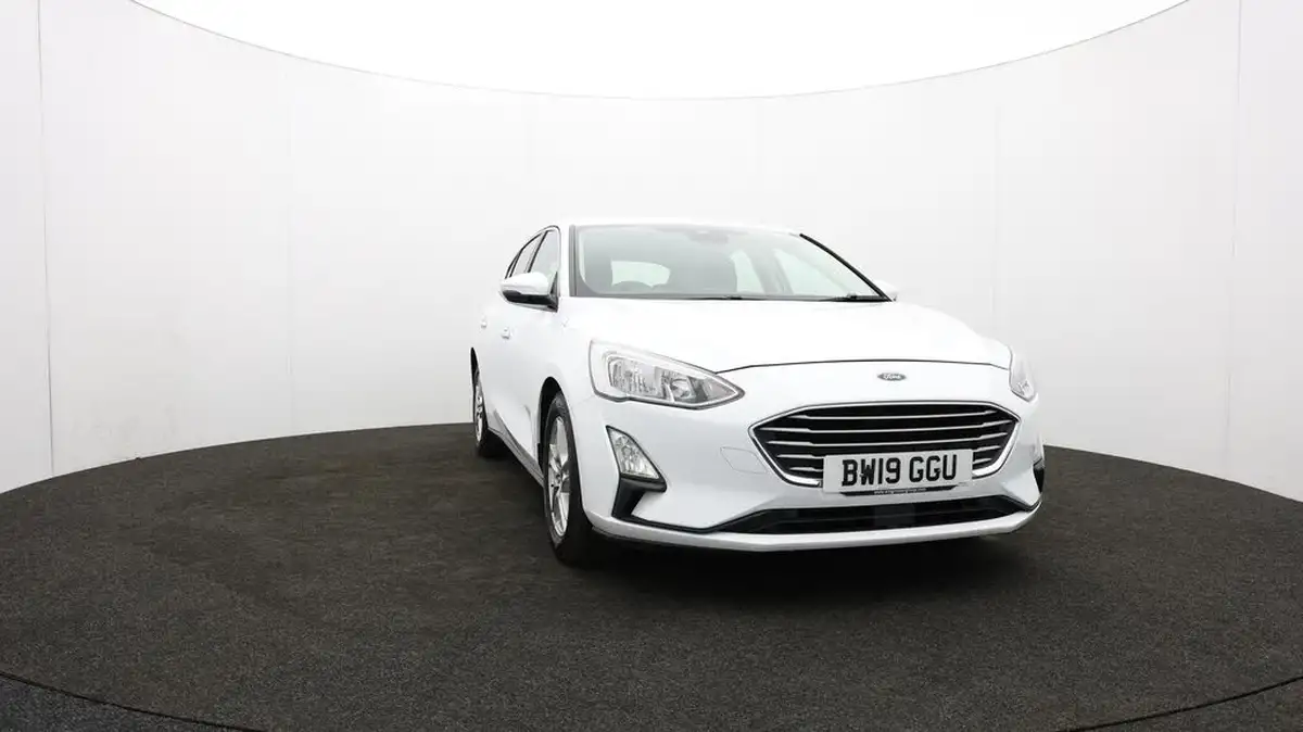 2019-ford-focus-15-zetec-120ps-hatchback-big-43