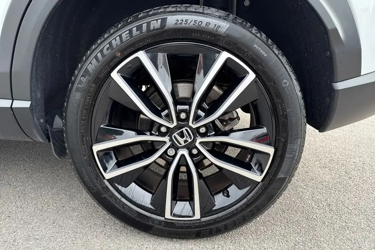 2024-honda-hr-v-15-i-mmd-elegance-big-19
