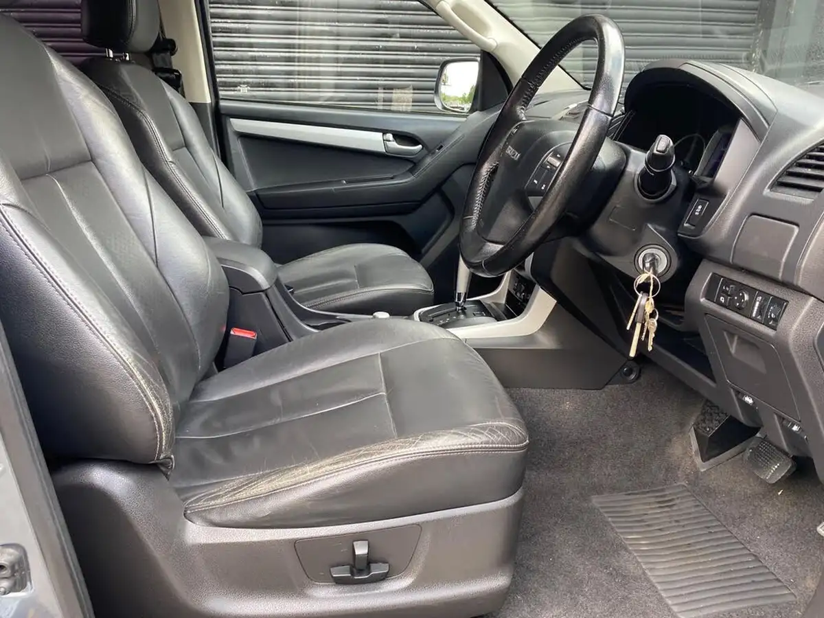 2017-isuzu-d-max-25td-utah-huntsman-auto-big-15
