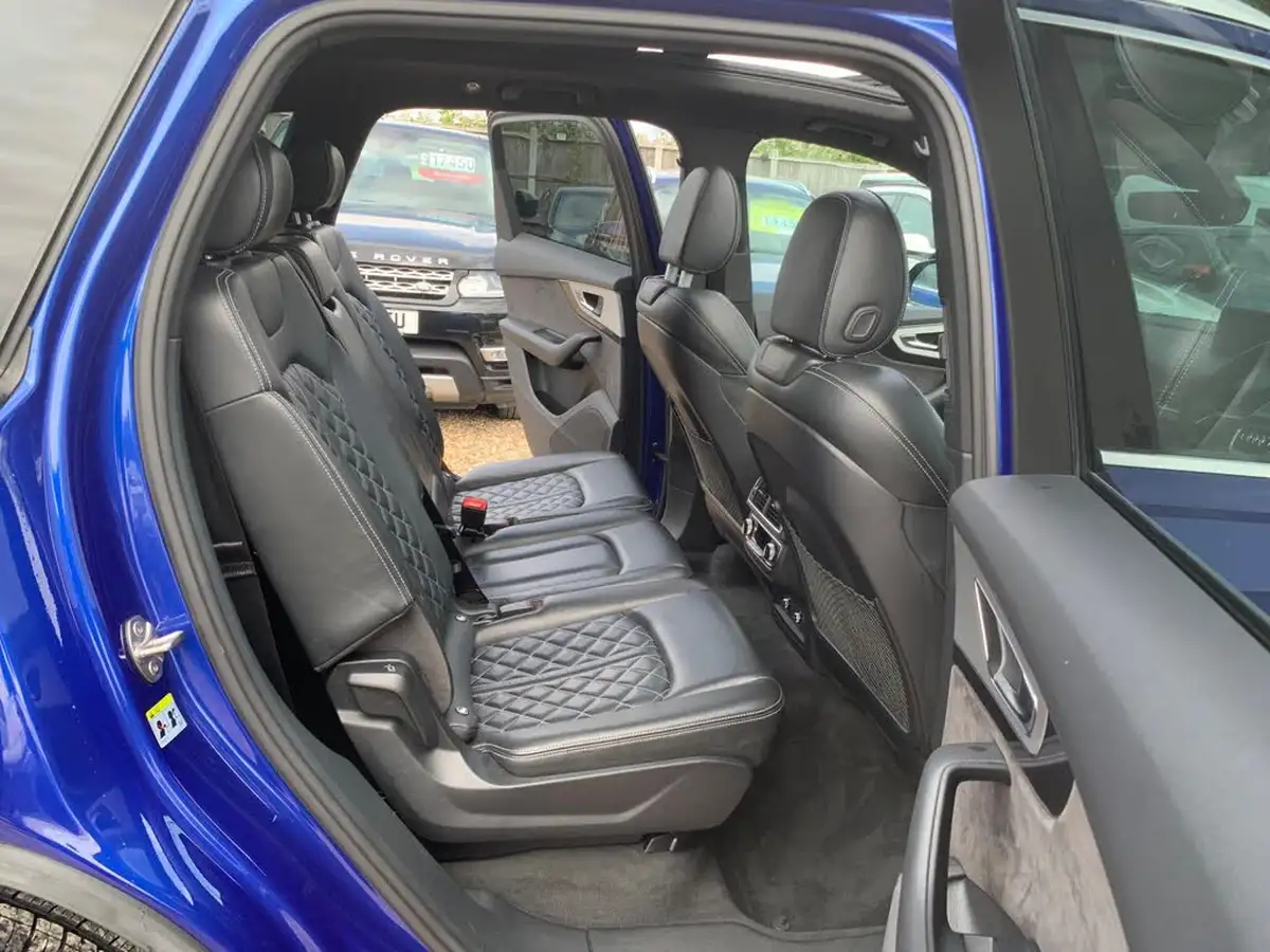 2018-audi-sq7-40tdi-vorsprung-big-59