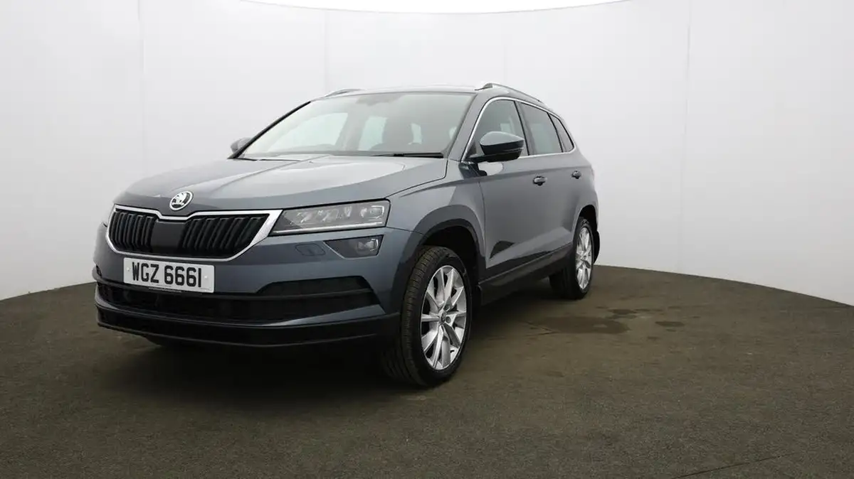 2019-skoda-karoq-15-tsi-se-l-dsg-big-41