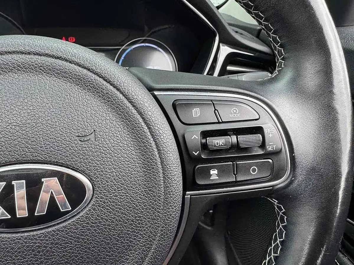 2021-kia-e-niro-ev-4-big-34