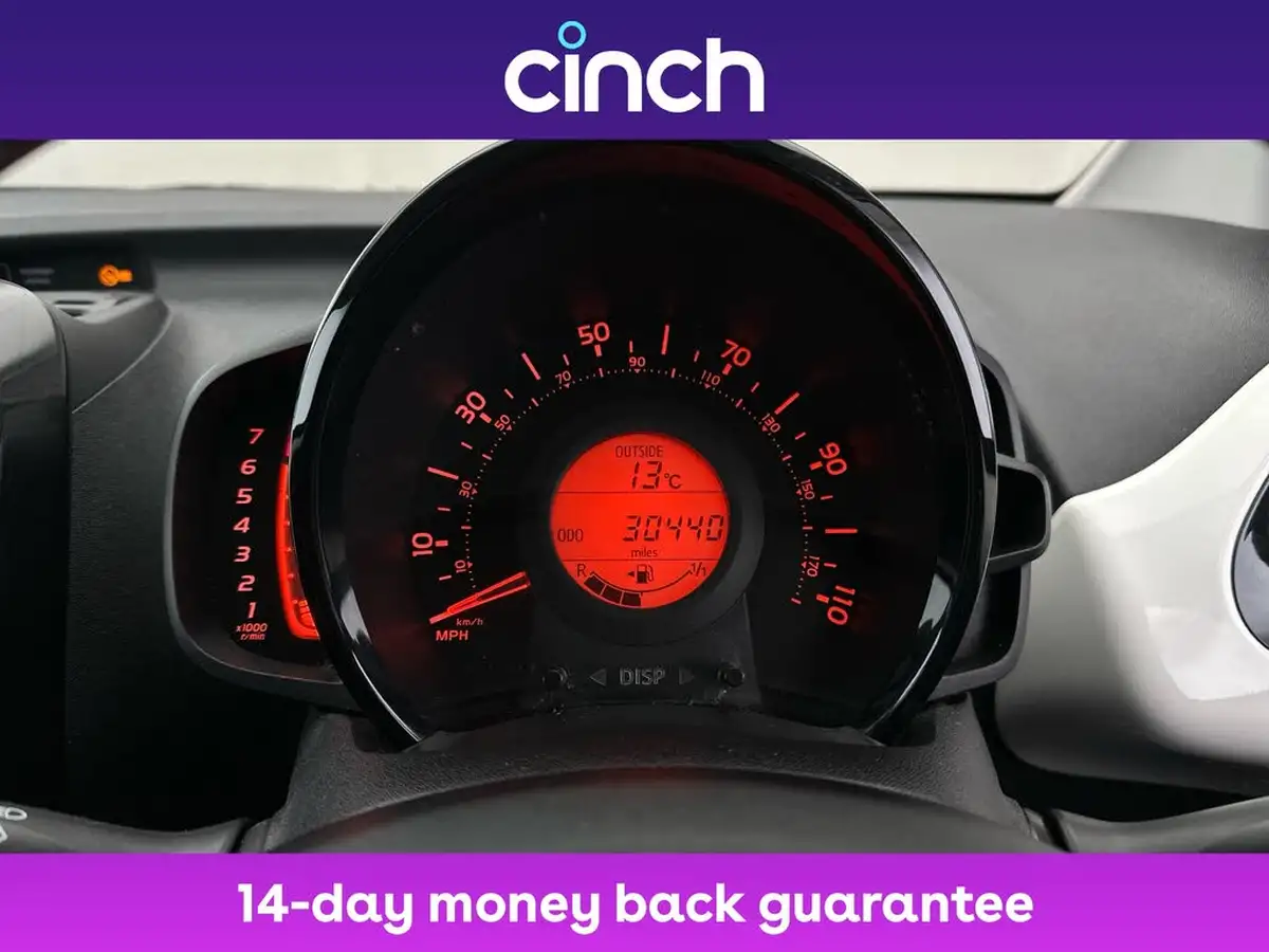 2018-toyota-aygo-10-vvt-i-x-press-71bhp-big-17