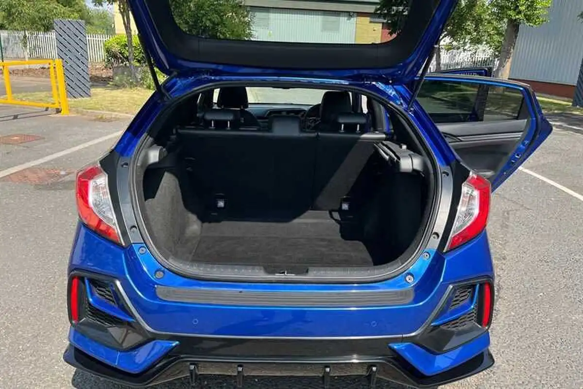 2020-honda-civic-10-vtec-turbo-ex-sport-line-big-24