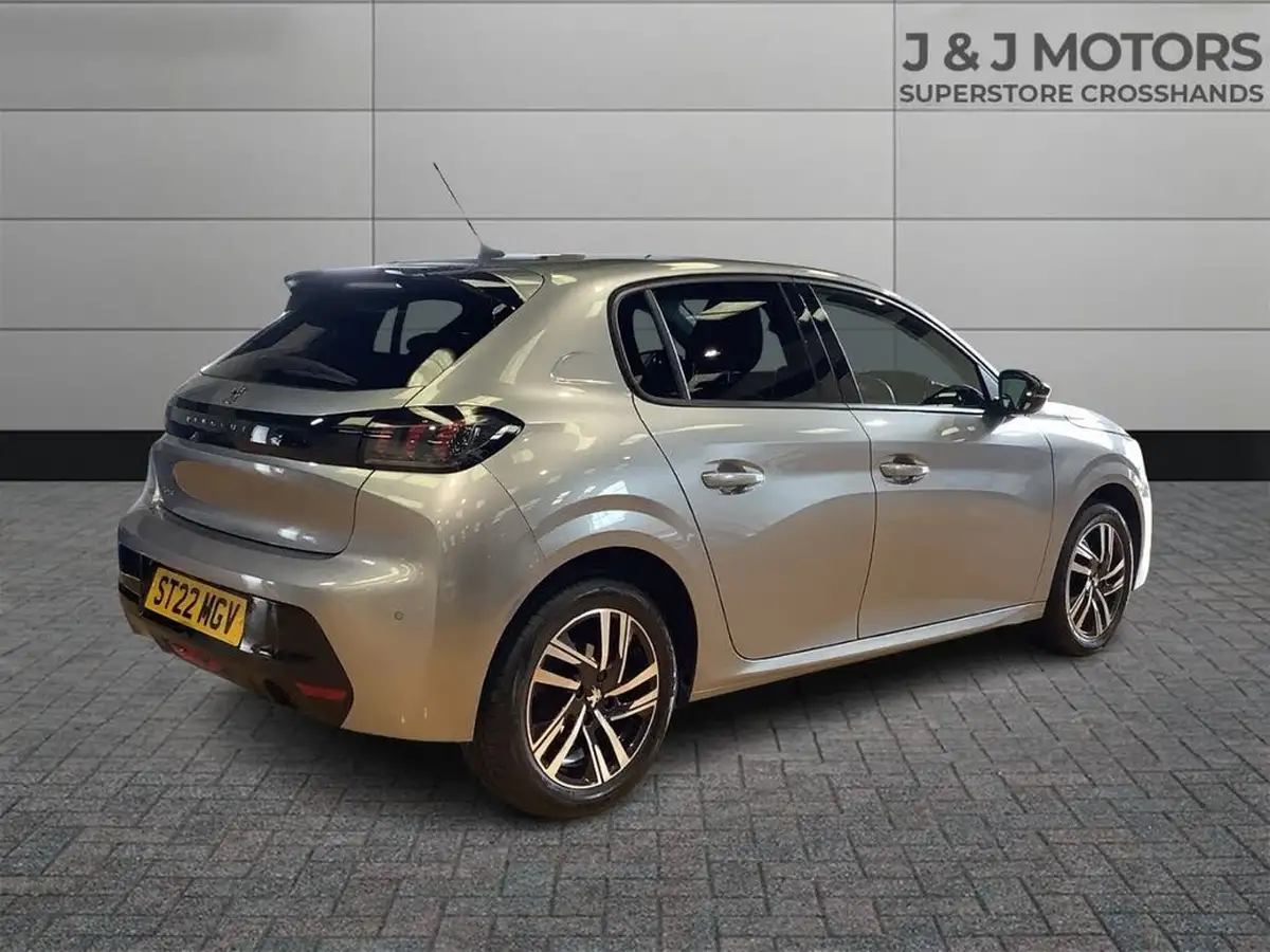 2022-peugeot-208-15-bluehdi-allure-premium-big-7