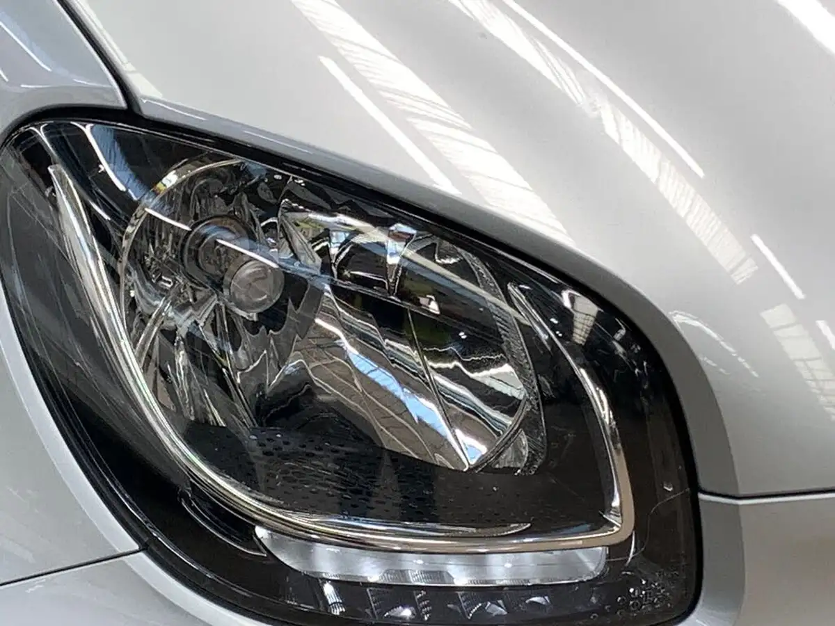 2020-smart-forfour-eq-passion-advanced-big-25