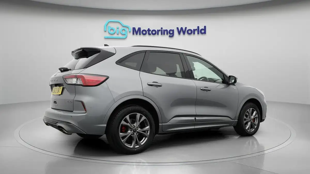 2022-ford-kuga-big-7