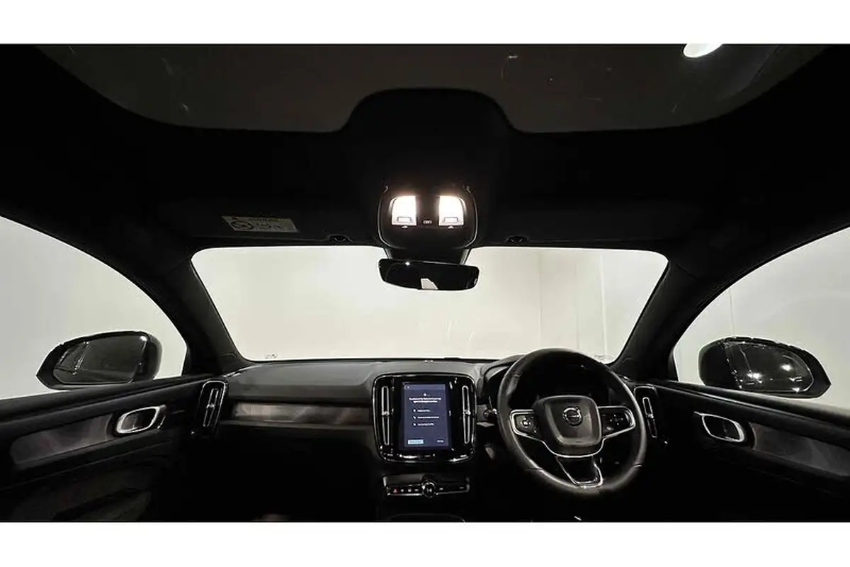 2022-volvo-c40-e-twin-recharge-pro-big-1