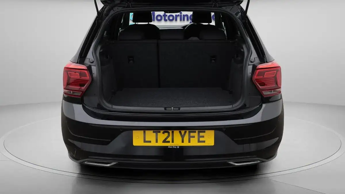 2021-volkswagen-polo-10-tsi-r-line-110ps-big-17