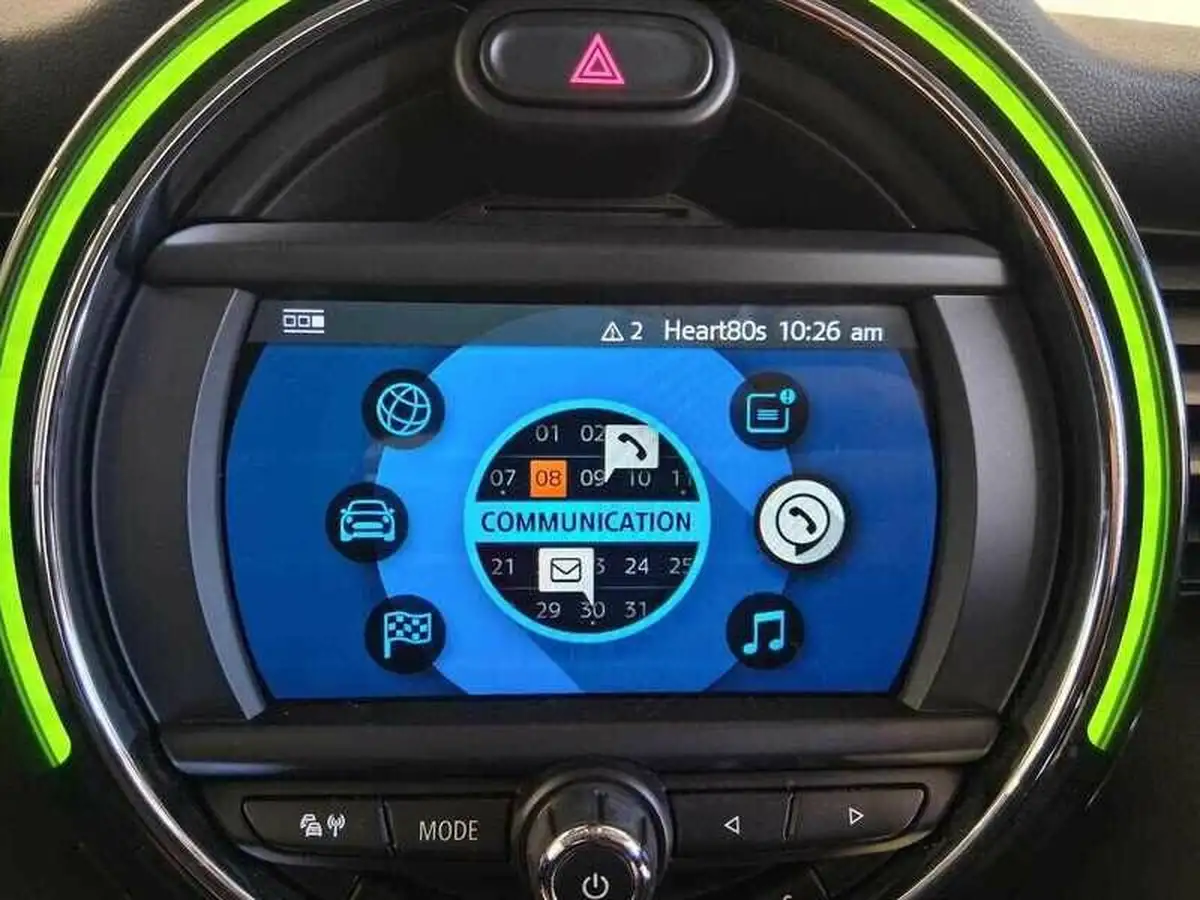 2019-mini-cooper-15-cooper-classic-hatchback-5d-big-22