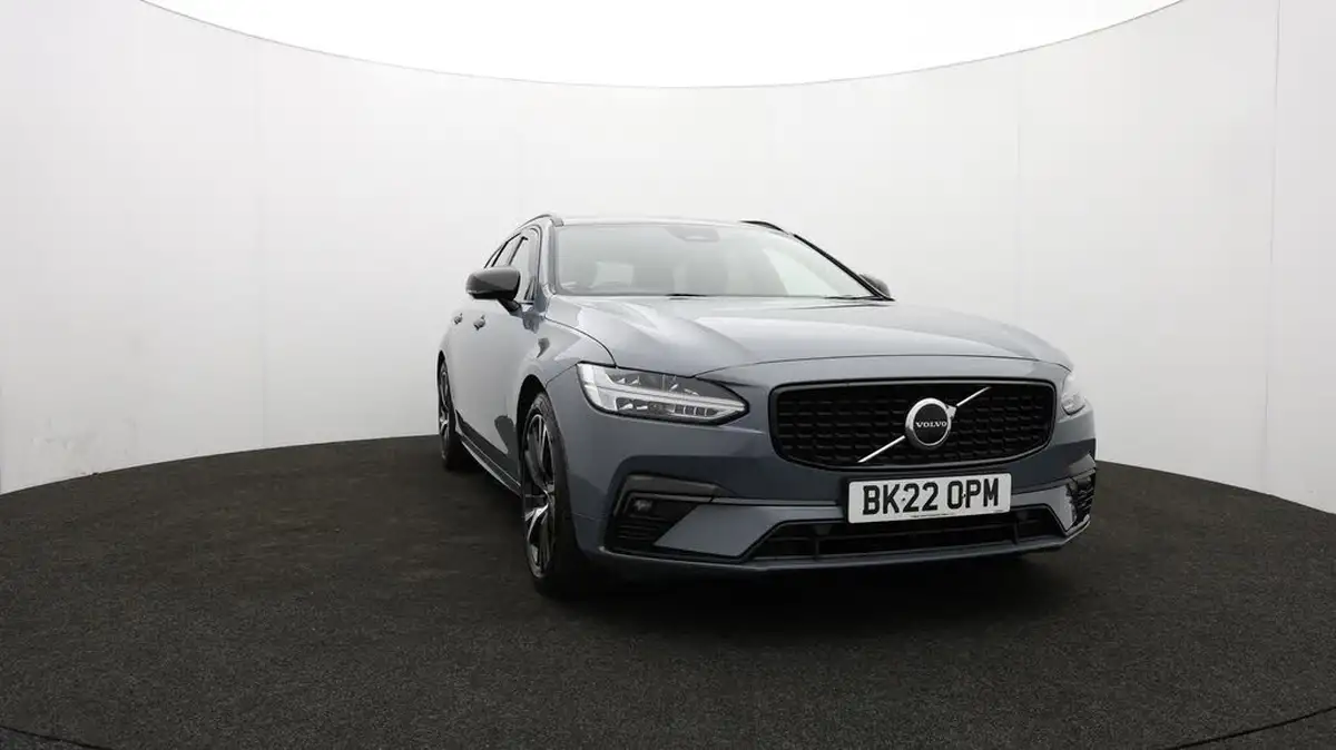 2022-volvo-v90-20td-b4-r-design-big-54