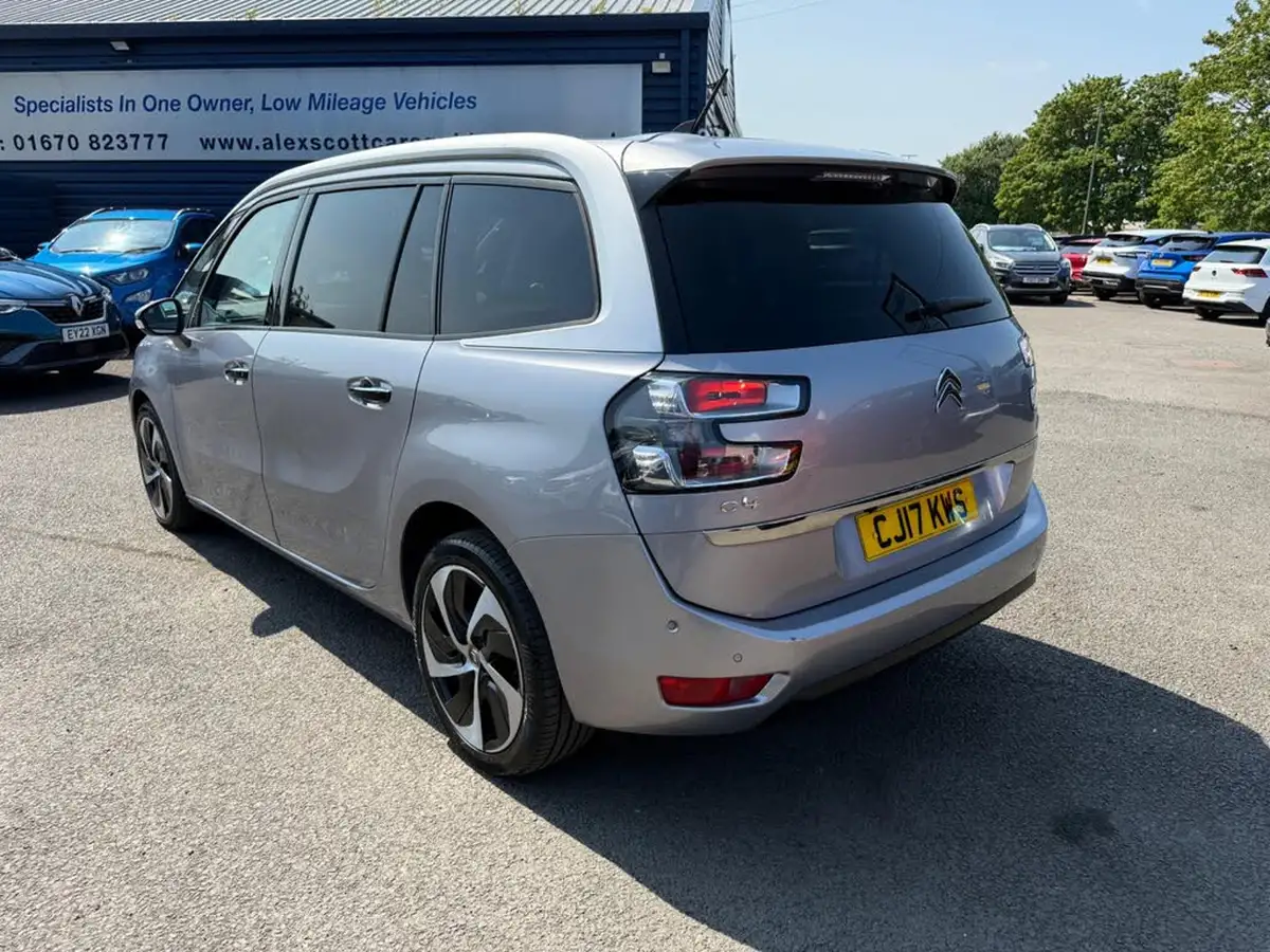 2017-citroen-grand-c4-picasso-20bluehdi-flair-big-9