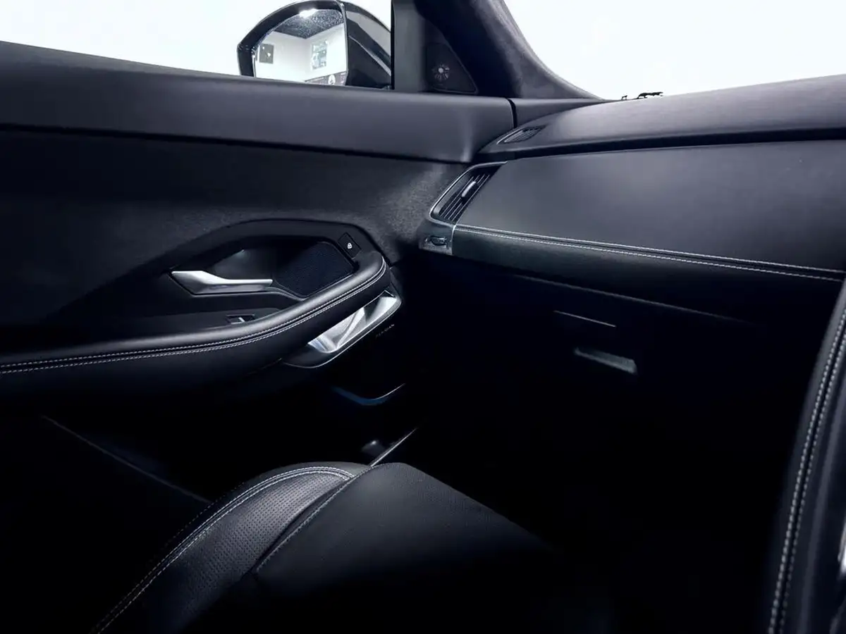 2021-jaguar-e-pace-20-d200-r-dynamic-hse-big-31