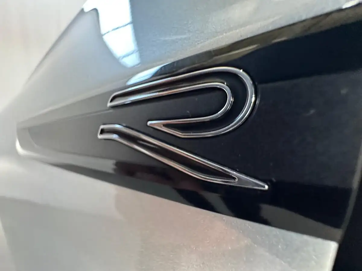 2022-volkswagen-golf-15-tsi-r-line-150ps-hatchback-big-31