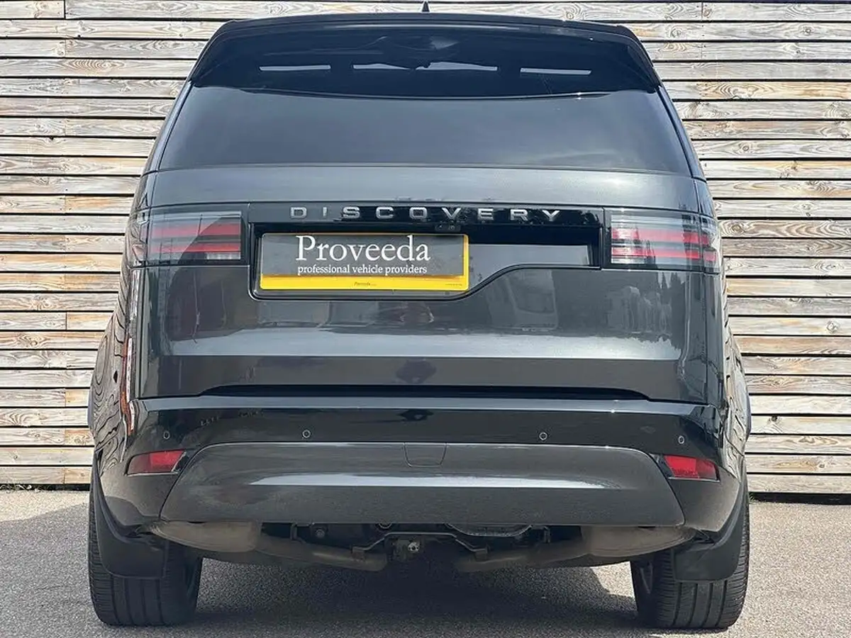 2023-land-rover-discovery-30-d300-dynamic-hse-big-29