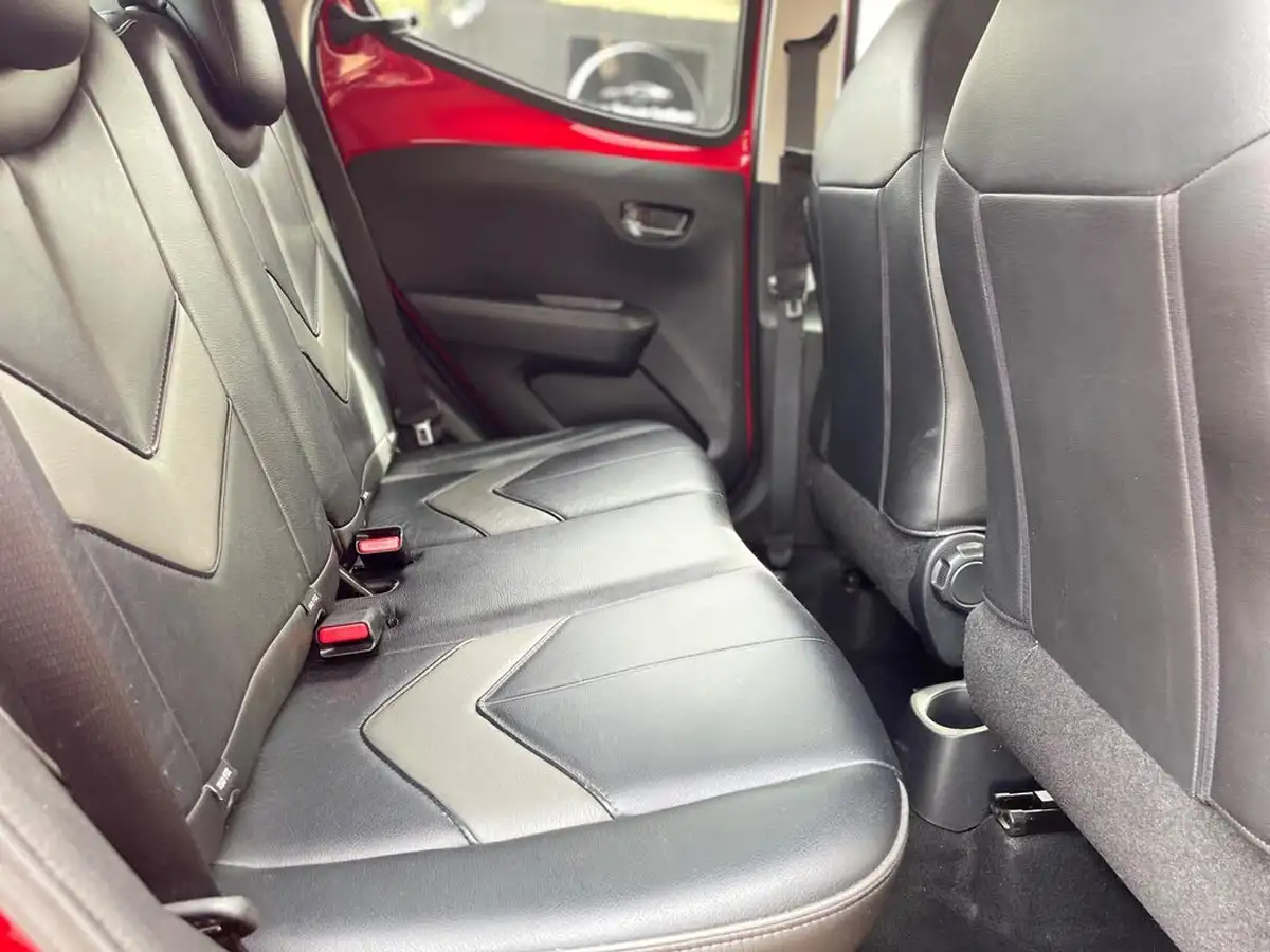 2018-toyota-aygo-10-vvt-i-x-clusiv3-71bhp-big-50