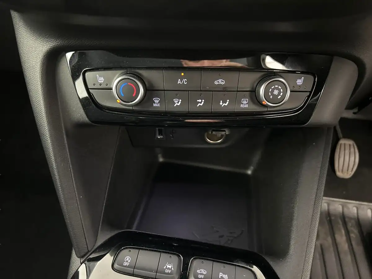 2021-vauxhall-corsa-12i-elite-big-28