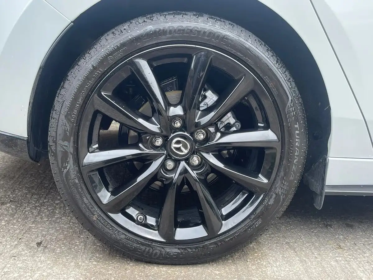 2025-mazda-mazda3-20-e-skyactiv-x-exclusive-line-hatchback-5d-big-7