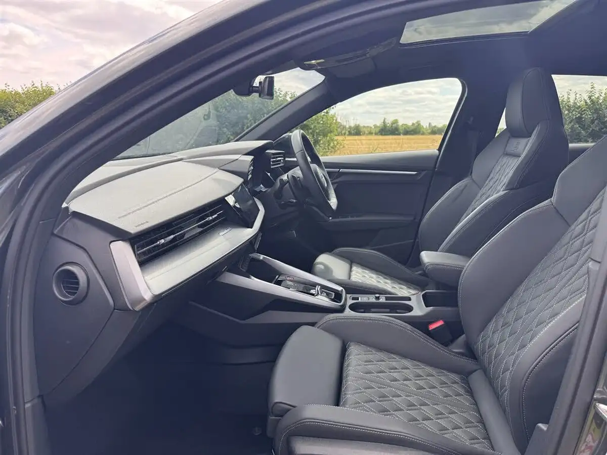 2023-audi-s3-20-tfsi-black-edition-sportback-5d-big-13
