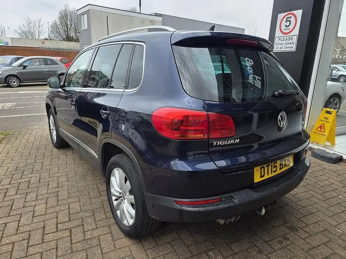 2015-volkswagen-tiguan-20tdi-match-150ps-4wd-bmt-dsg-big-4