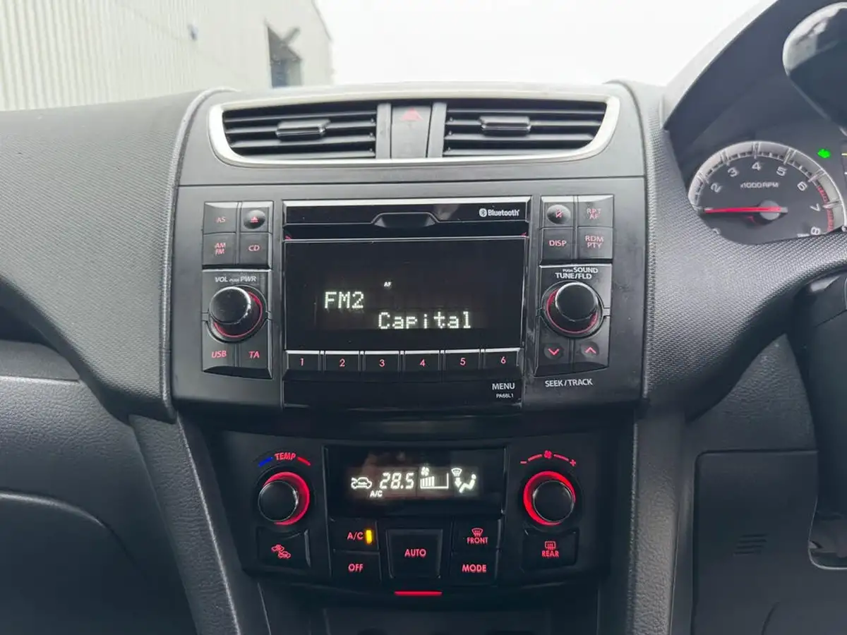 2010-suzuki-swift-12-sz4-5d-auto-big-30