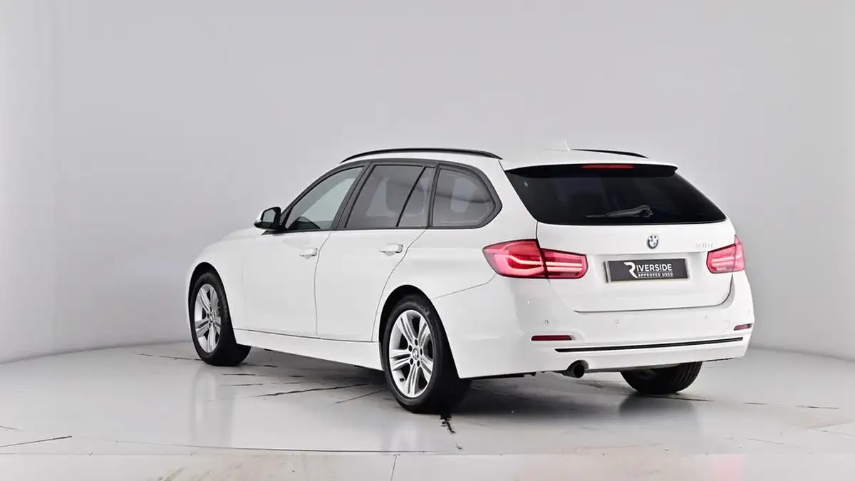2017-bmw-3-series-15-318i-sport-touring-5d-big-64