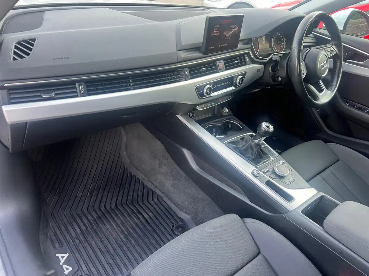 2017-audi-a4-14-tfsi-sport-big-37
