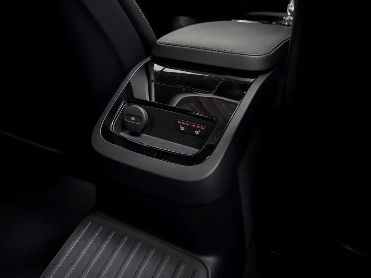 2021-volvo-v60-20-t6-inscription-350bhp-plug-in-hybrid-big-27