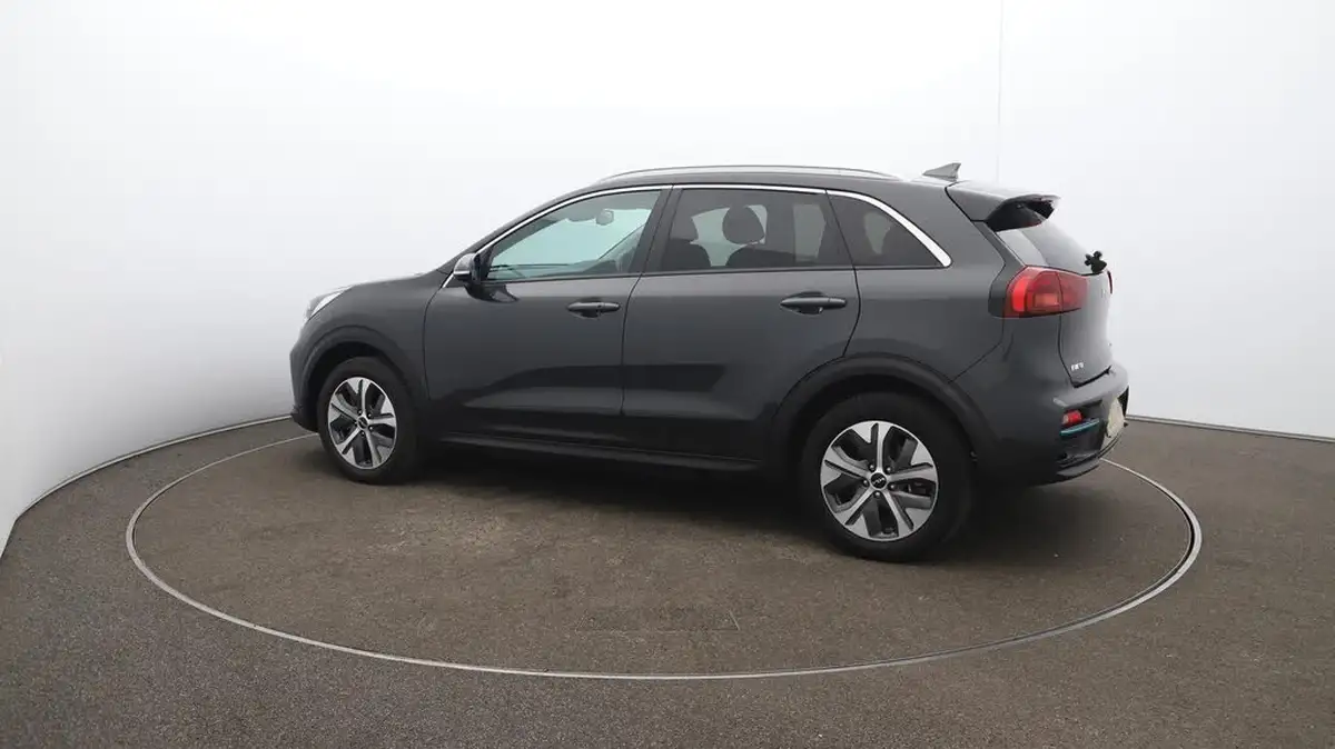 2022-kia-niro-ev-e-2-big-46
