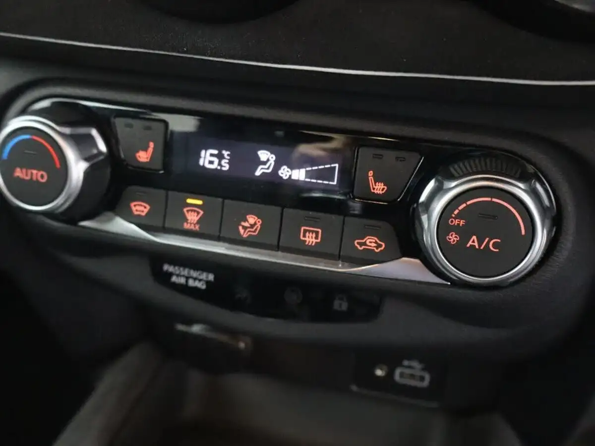 2022-nissan-juke-10-dig-t-tekna-big-17