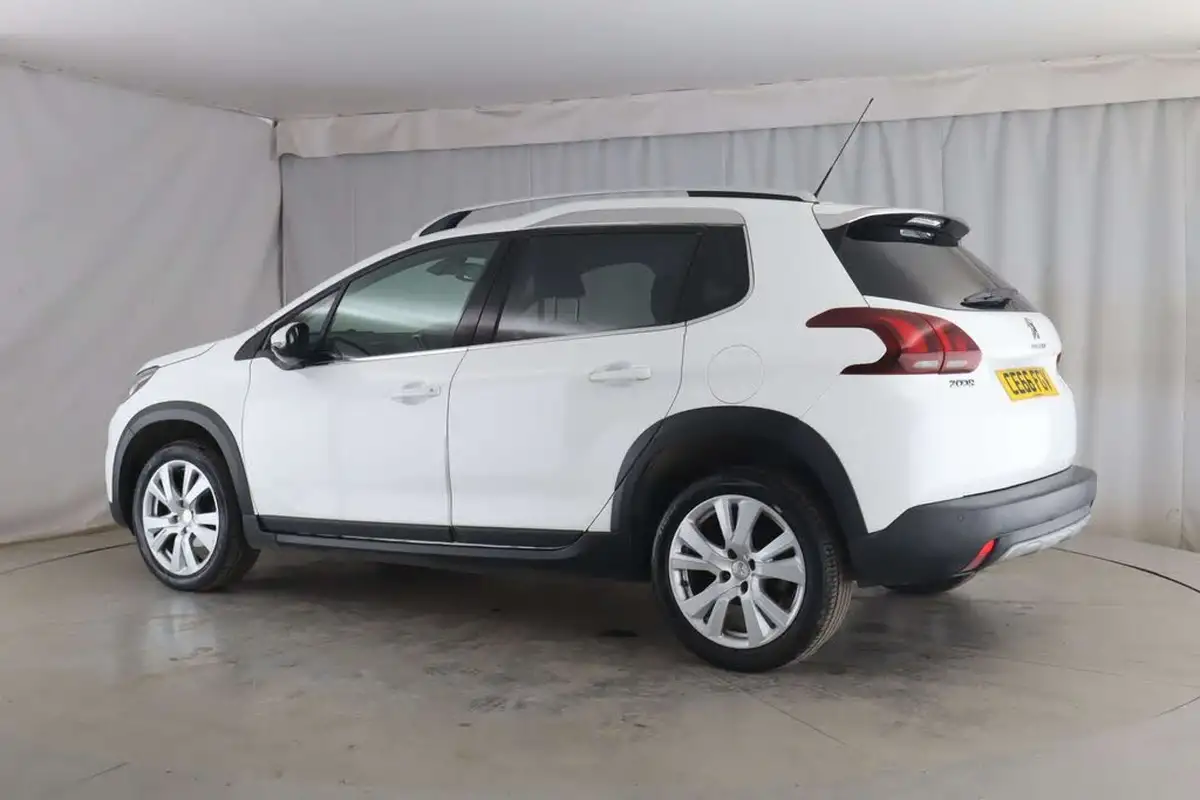 2016-peugeot-2008-suv-16bluehdi-allure-100bhp-big-5