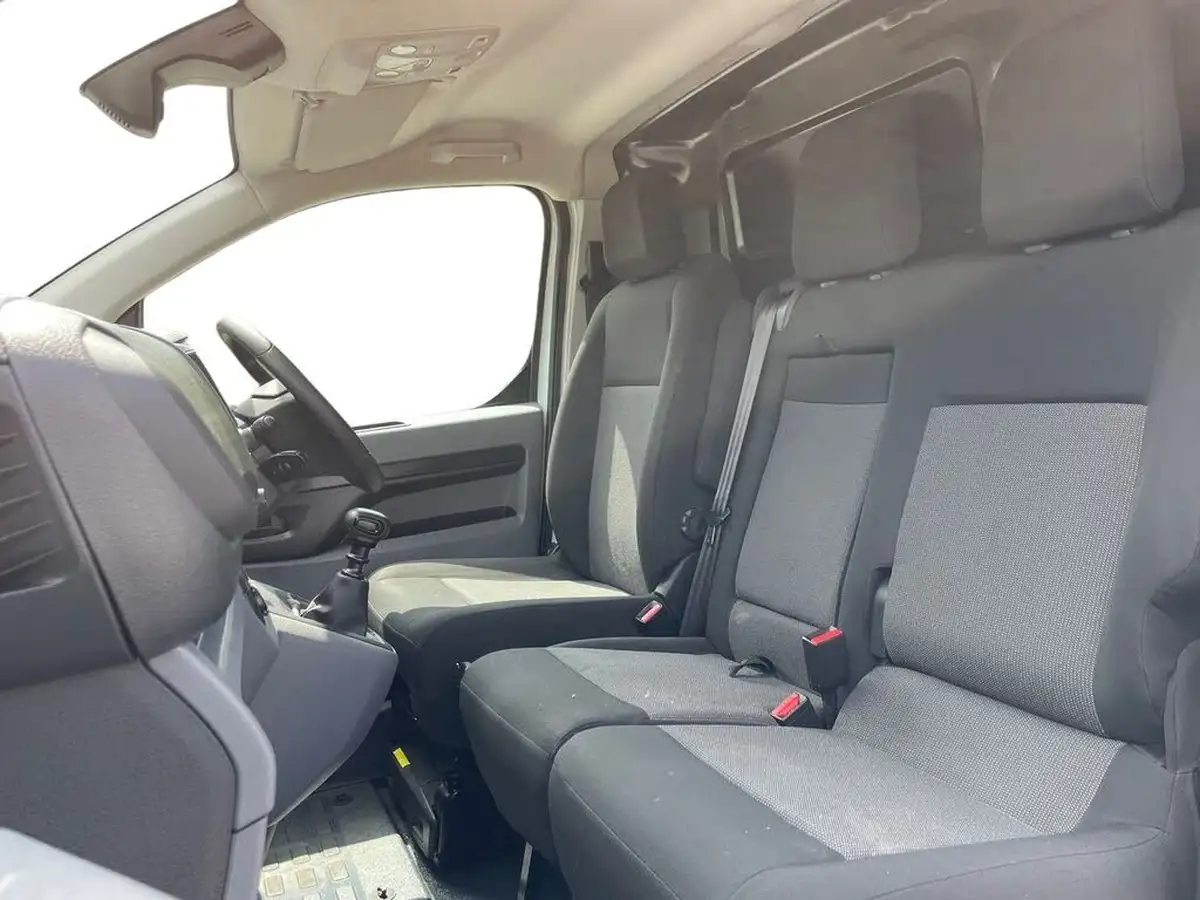 2022-vauxhall-vivaro-15td-2900-l2h1-sportive-big-9