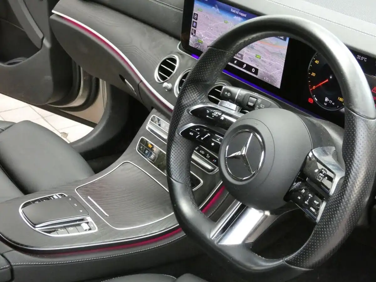 2021-mercedes-benz-e-class-20d-e300de-amg-line-eq-power-estate-5d-big-23