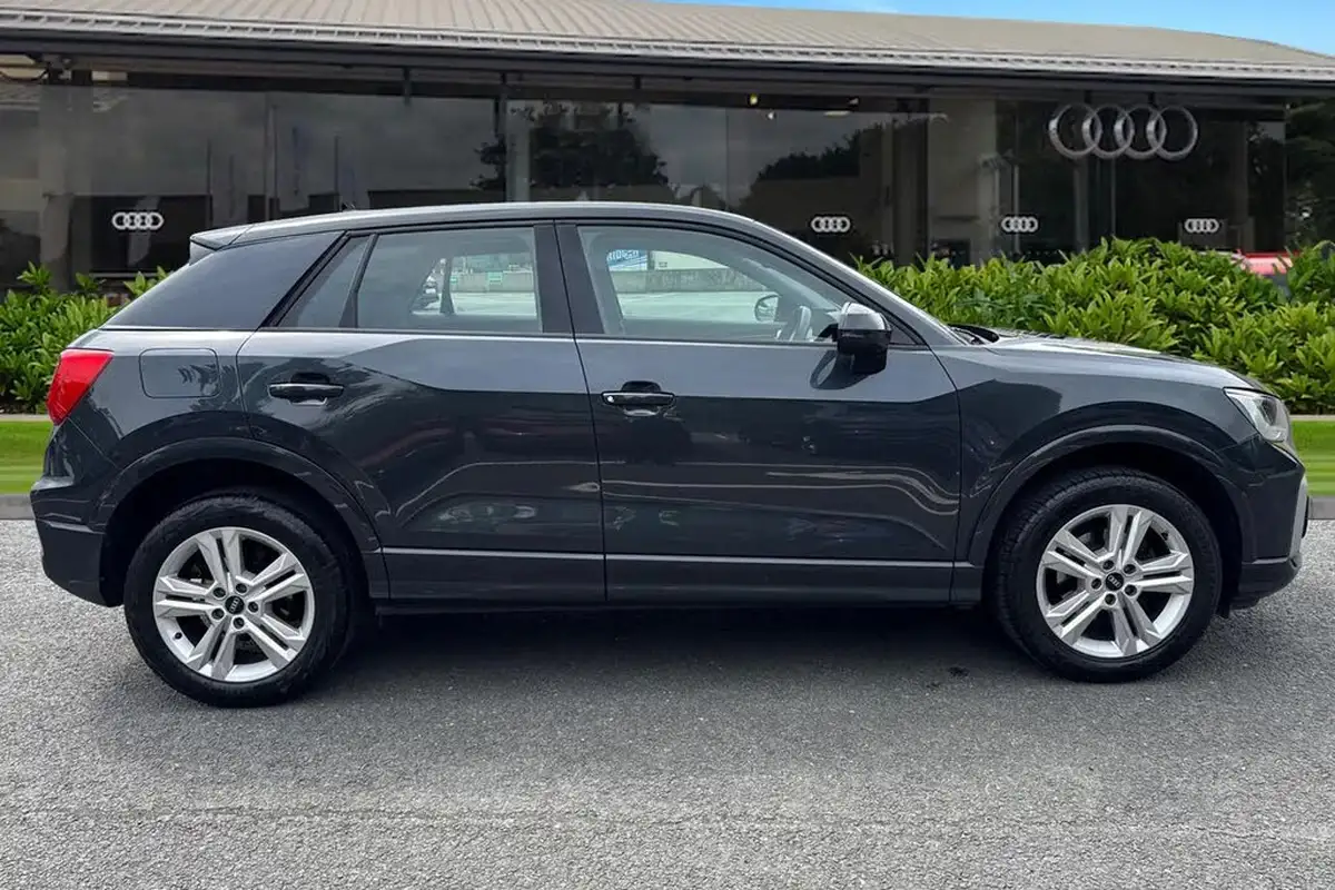 2021-audi-q2-15-35-tfsi-sport-big-2